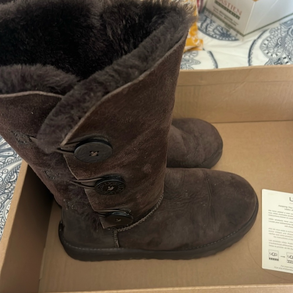 Ugg Bailey Button Triplet Boots In Excellent Used… - image 6